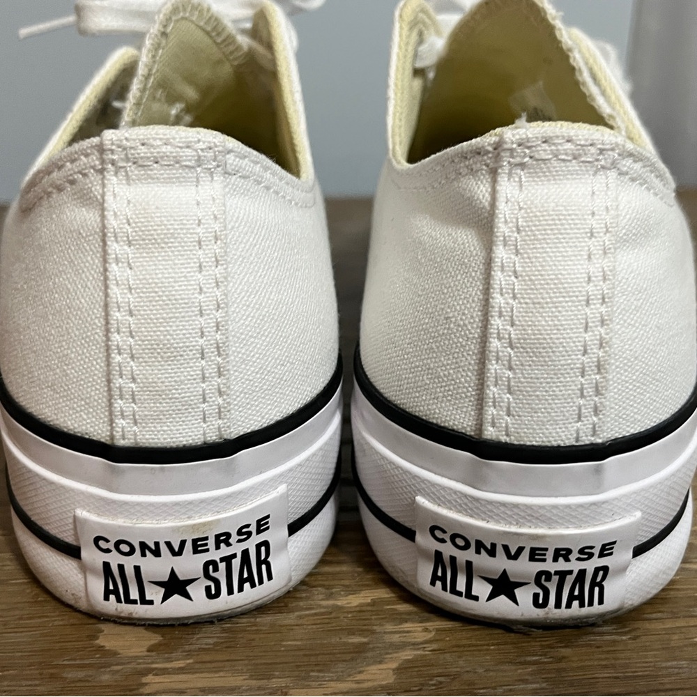 Women’s Platform Converse low tops - Picture 2 of 8
